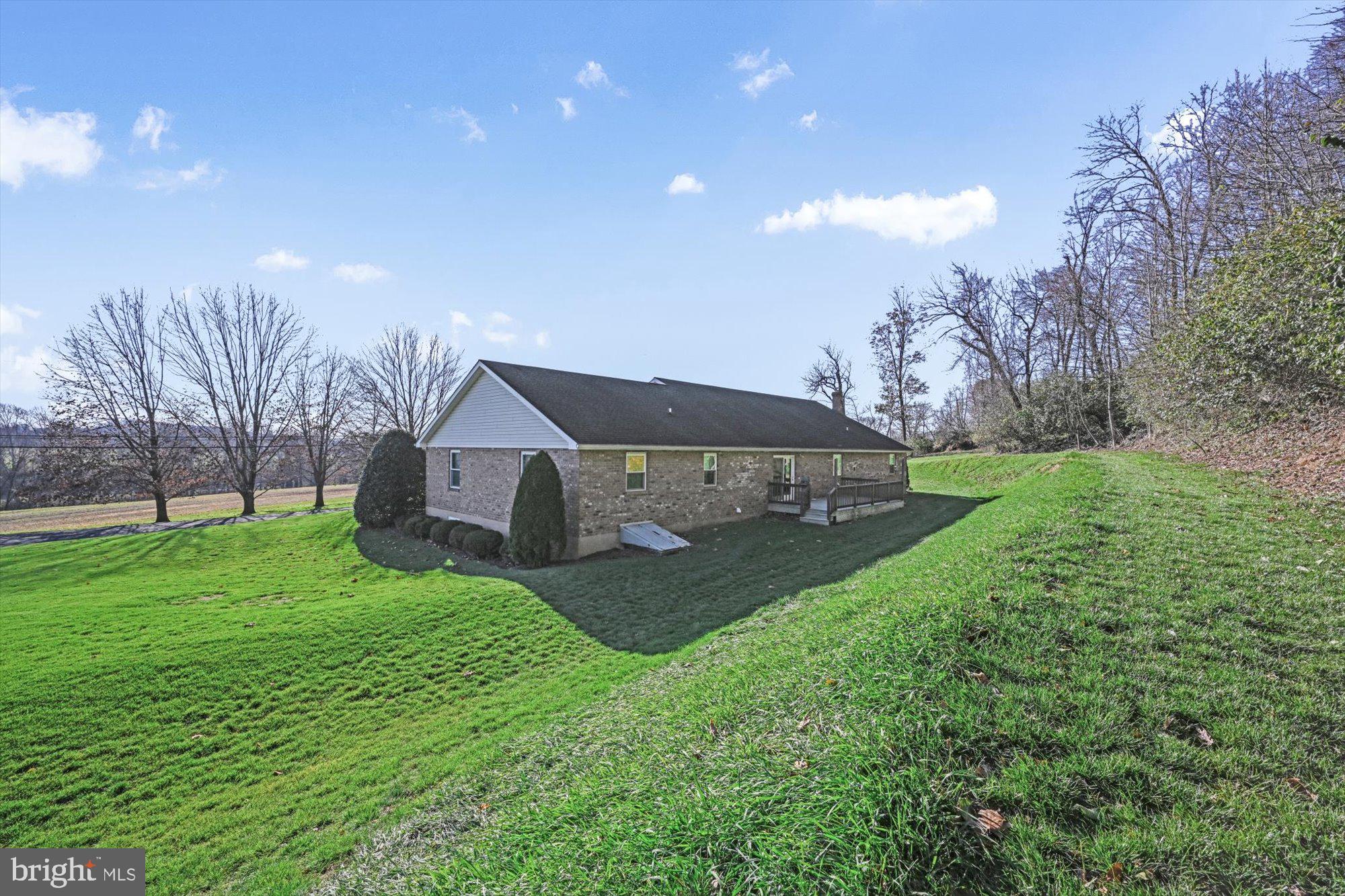 1225 Forest Hill Road Stevens, PA 17578 - Photo 32 of 37