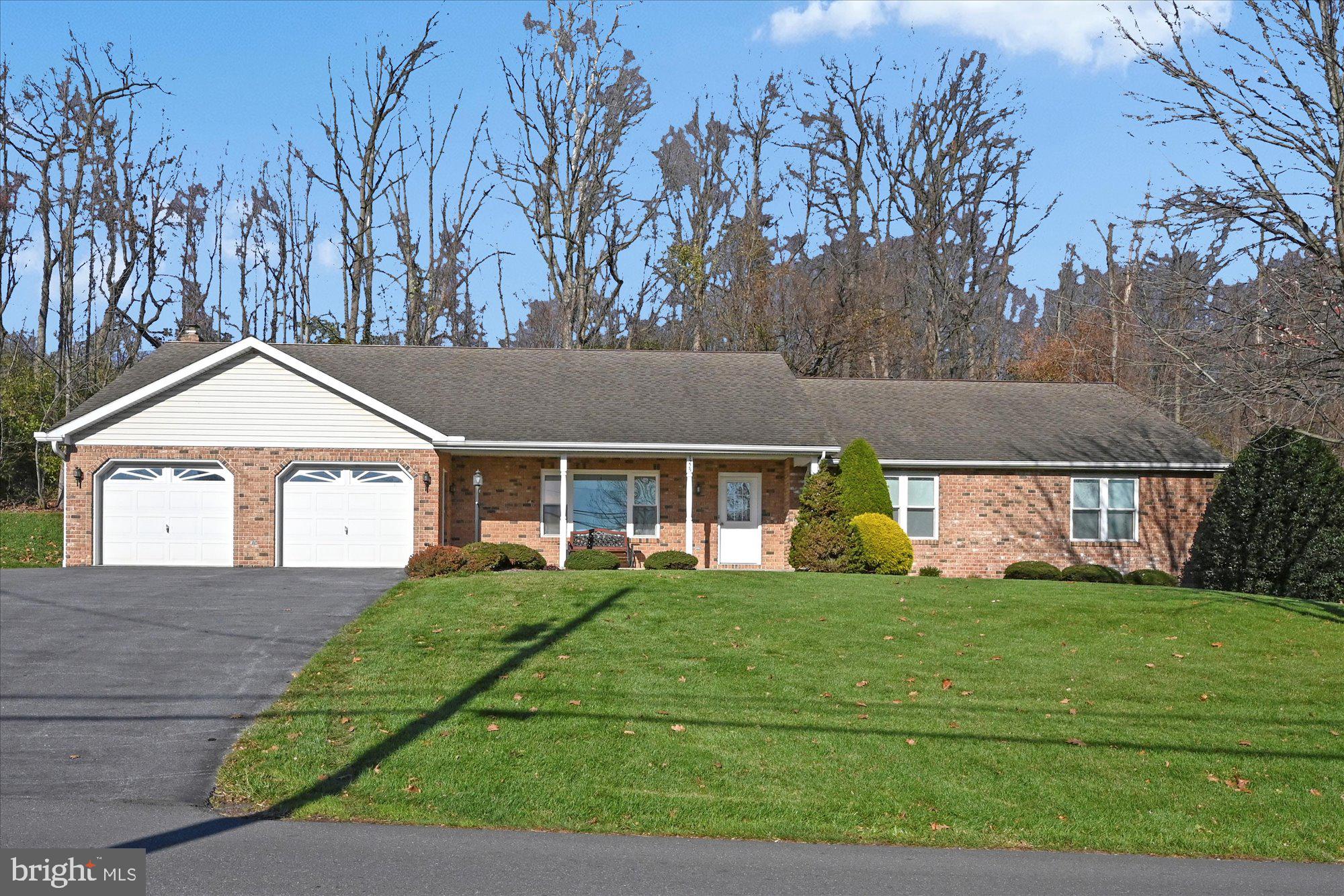 1225 Forest Hill Road Stevens, PA 17578 - Photo 4 of 37