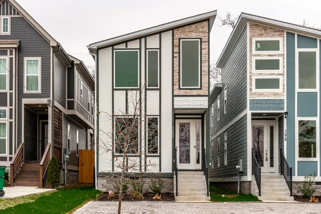 $3,200 | 300 Prince Avenue, Nashville, TN 37207