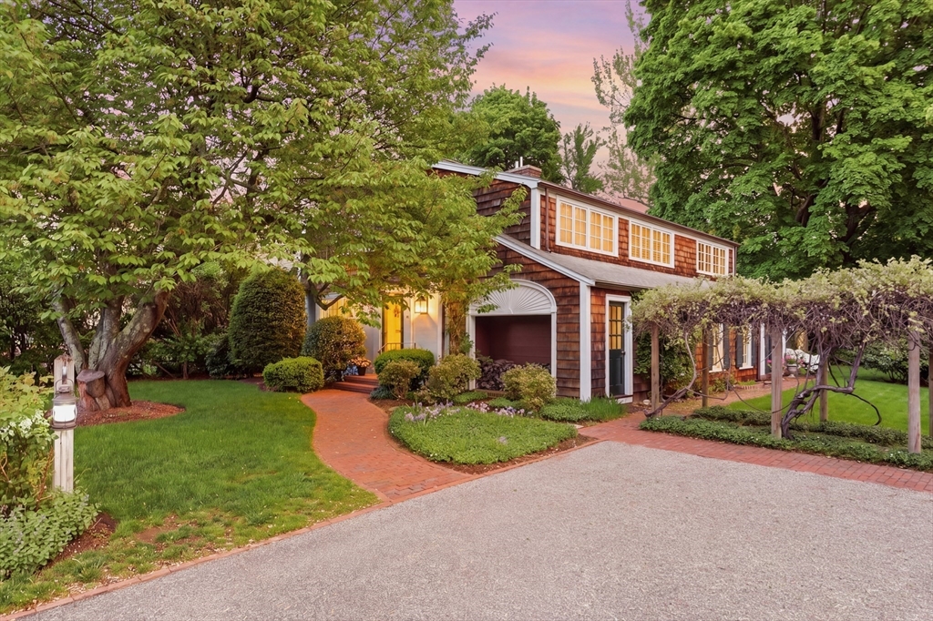 59 Forest Street Lexington, MA 02421 - Photo 2 of 27 Gallery Image 2