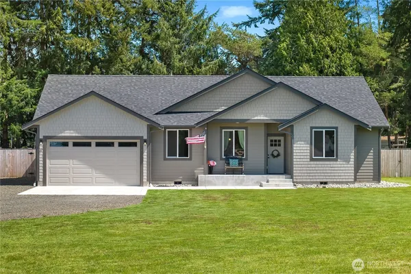 $640,000 | 17 Ellen Lane, Elma, WA 98541