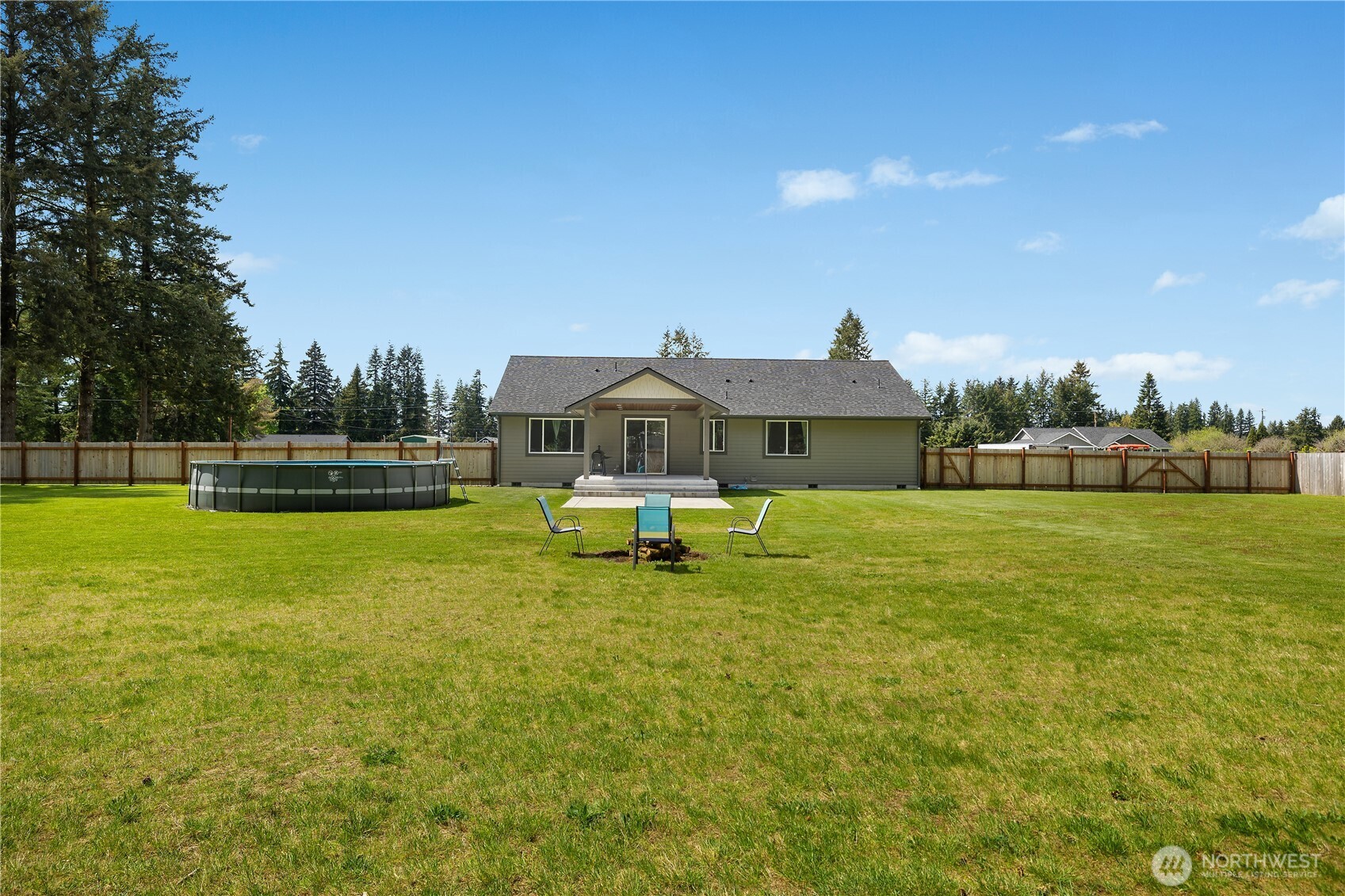 17 Ellen Lane Elma, WA 98541 - Photo 3 of 34