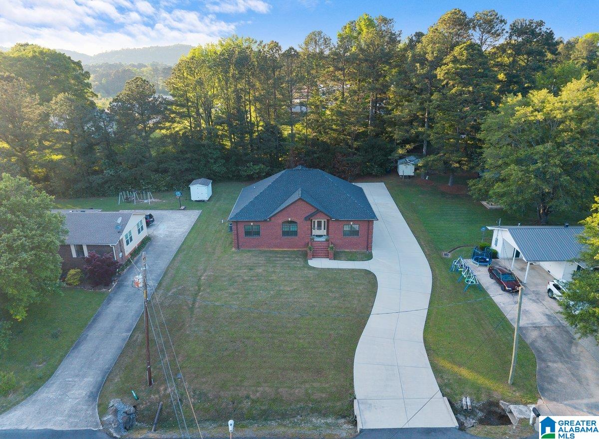 604 Magnolia Avenue Oneonta, AL 35121 - Photo 40 of 44