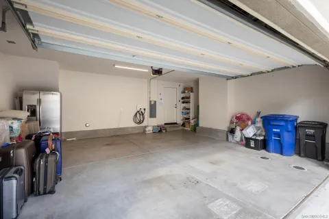 a view of a garage