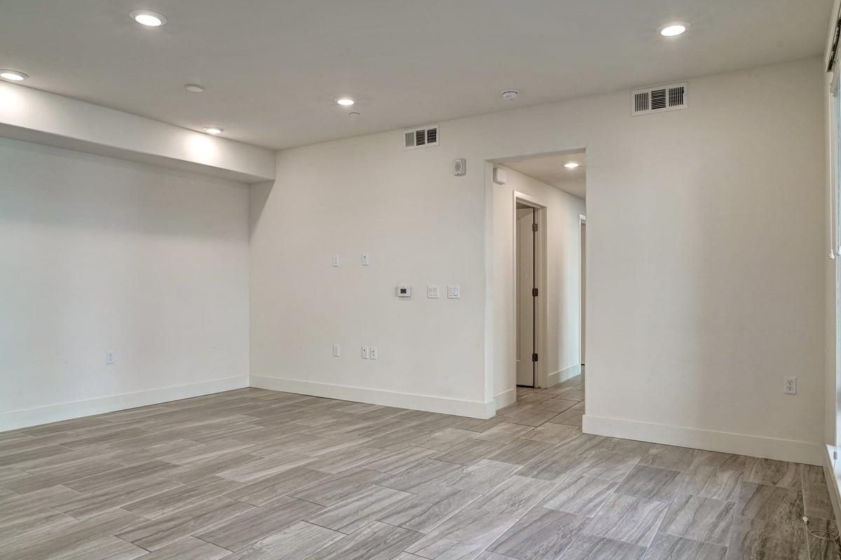 330 Riesling Avenue, Unit 21 Milpitas, CA 95035 - Photo 12 of 37