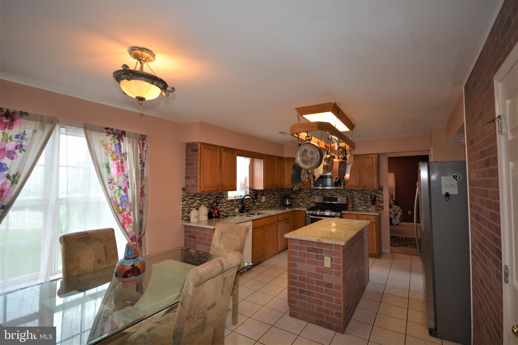 856 Frosty Hollow Road Langhorne, PA 19047 - Photo 13 of 49 Kitchen
