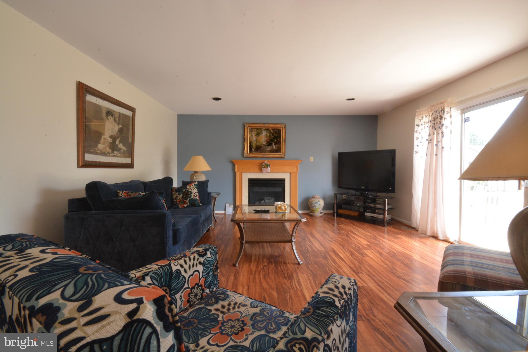 856 Frosty Hollow Road Langhorne, PA 19047 - Photo 14 of 49 Family Room