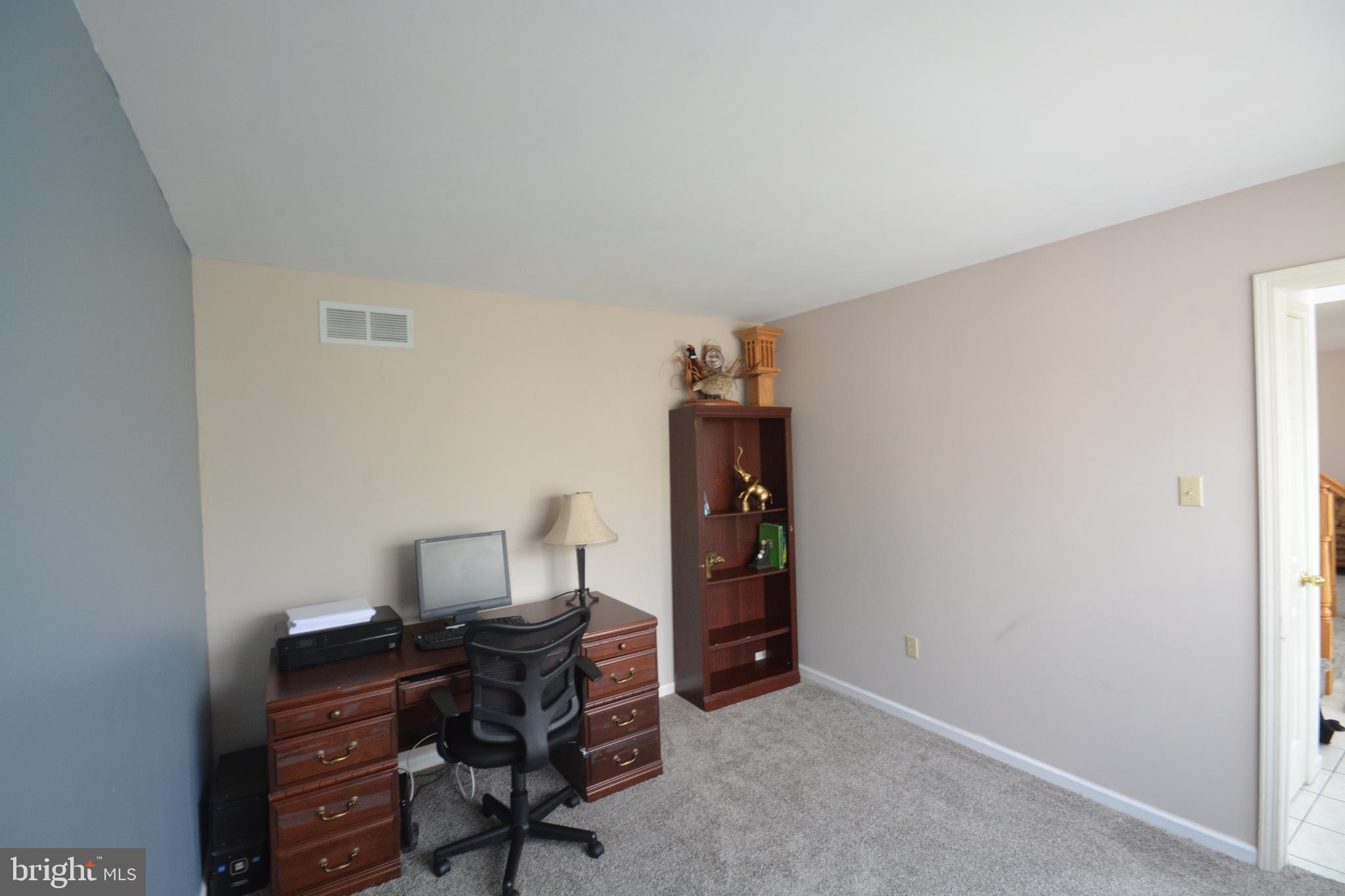 856 Frosty Hollow Road Langhorne, PA 19047 - Photo 20 of 49 Office with new carpets