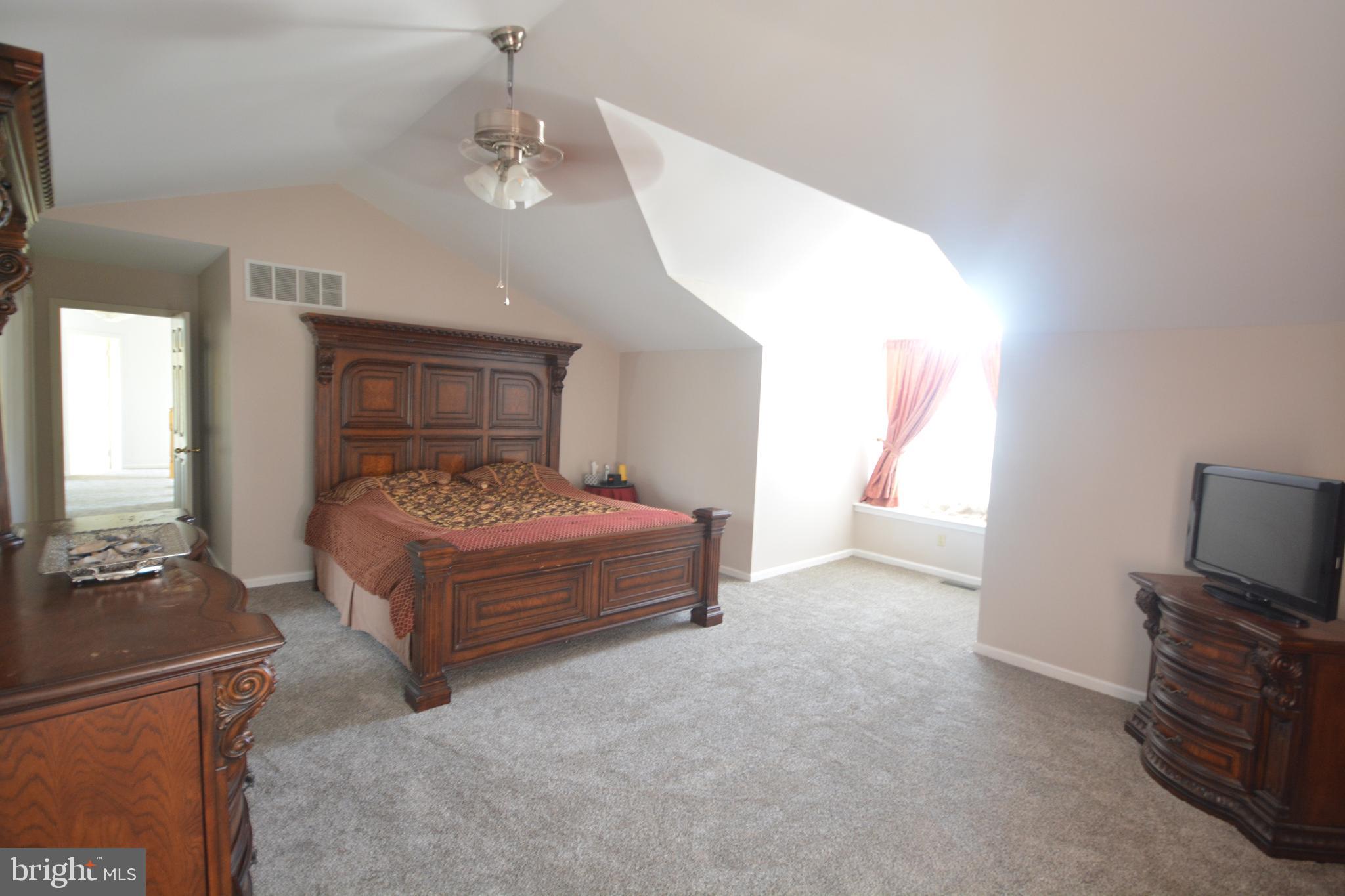 856 Frosty Hollow Road Langhorne, PA 19047 - Photo 26 of 49 Master Bedroom w/ new carpets
