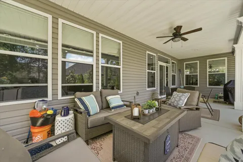$870,000 | 163 Dudala Way, Loudon, TN 37774