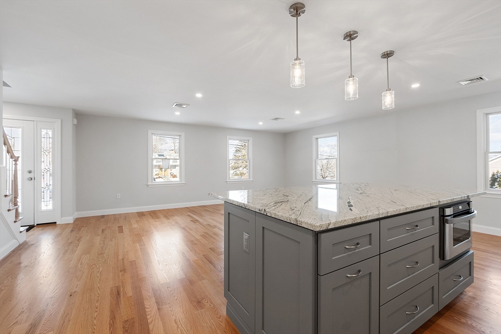 37 Montview Road Chelmsford, MA 01824 - Photo 15 of 42