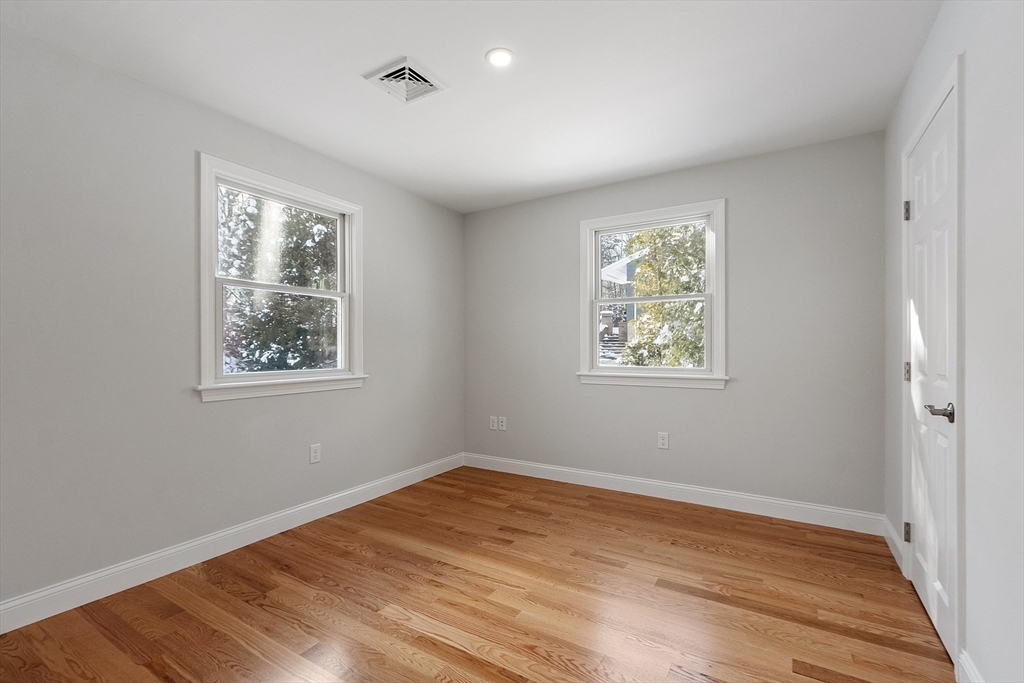 37 Montview Road Chelmsford, MA 01824 - Photo 24 of 42