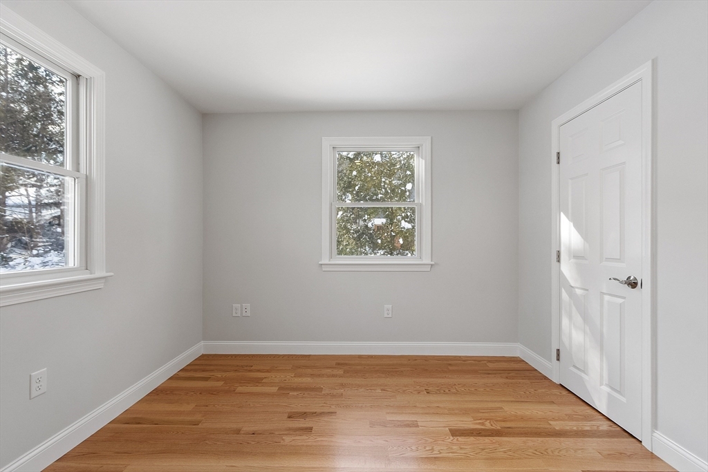 37 Montview Road Chelmsford, MA 01824 - Photo 25 of 42