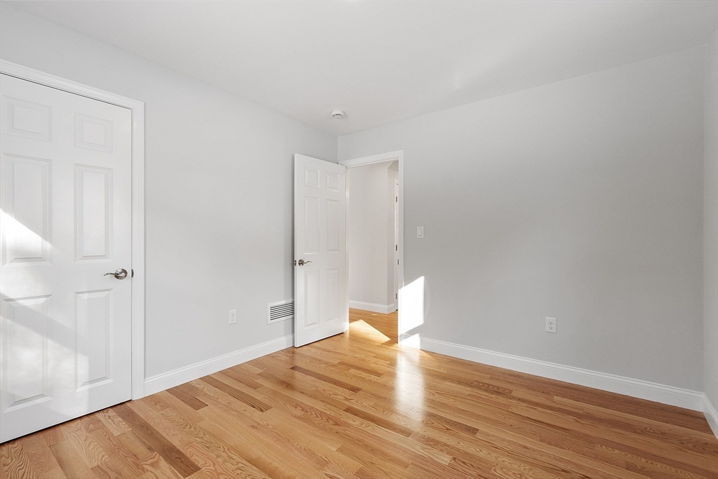 37 Montview Road Chelmsford, MA 01824 - Photo 26 of 42