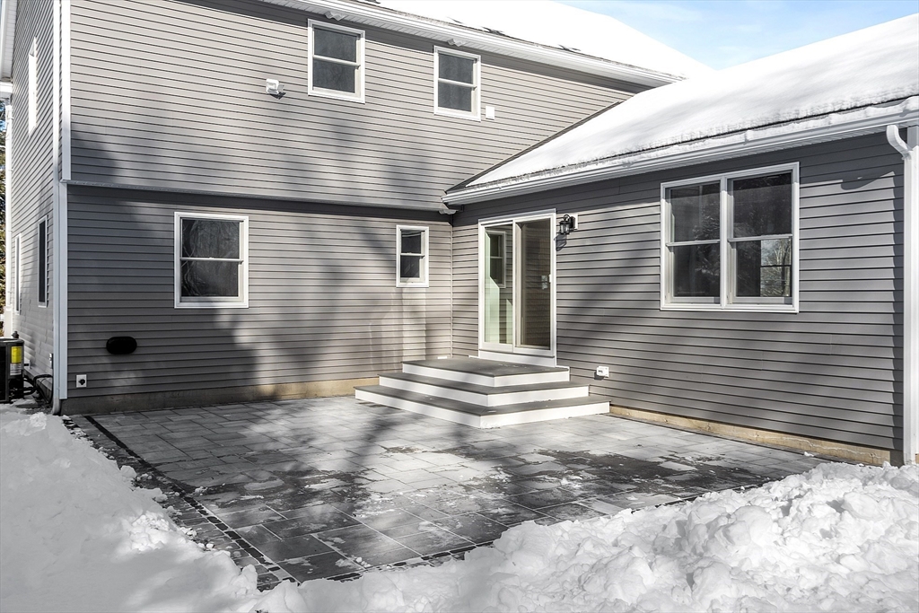 37 Montview Road Chelmsford, MA 01824 - Photo 6 of 42