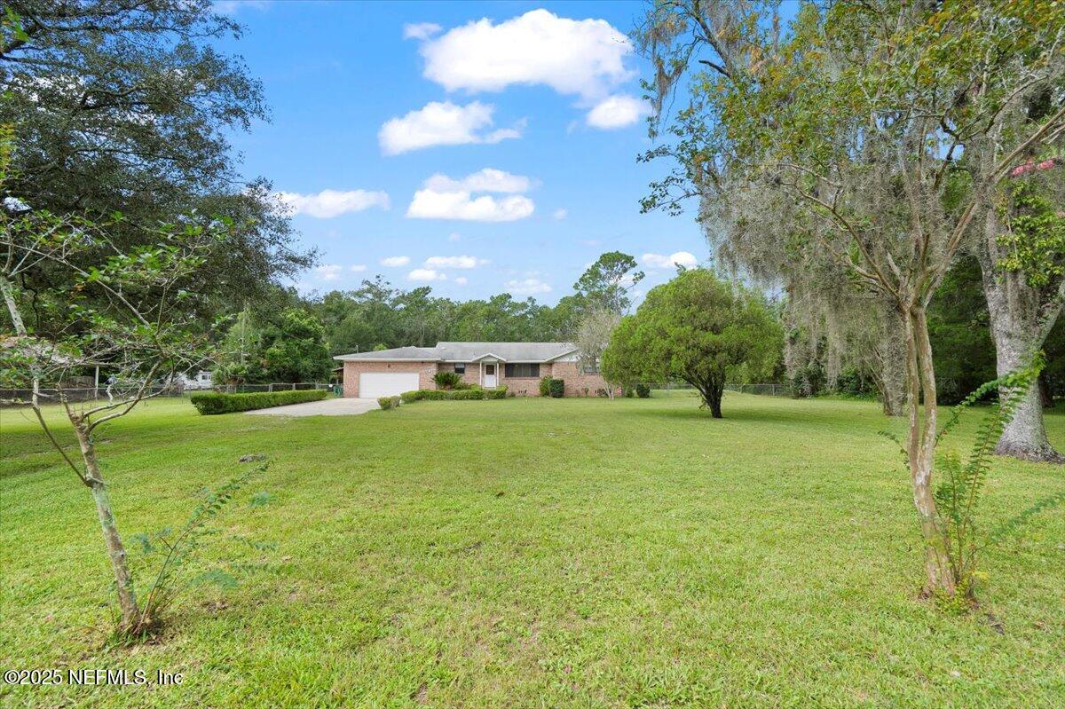 6162 Firestone Road Jacksonville, FL 32244 - Photo 3 of 30 03-DSC01140