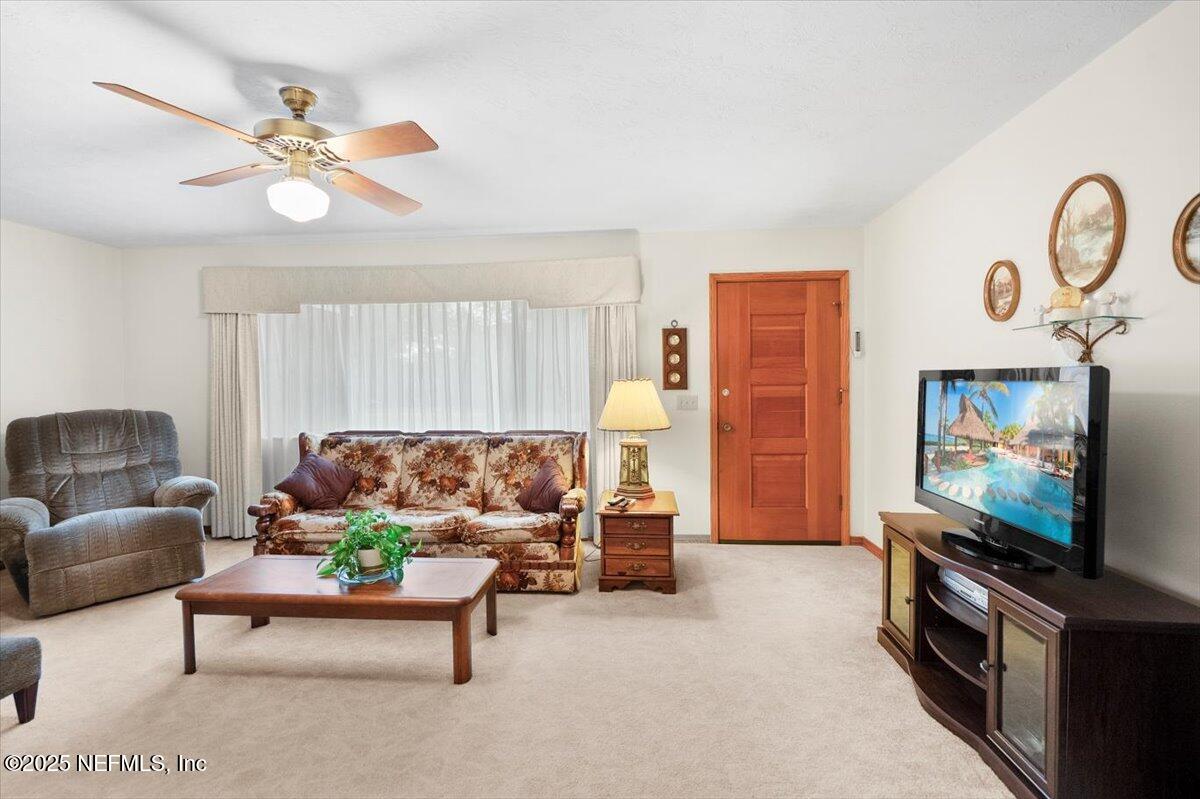 6162 Firestone Road Jacksonville, FL 32244 - Photo 4 of 30 04-DSC01242