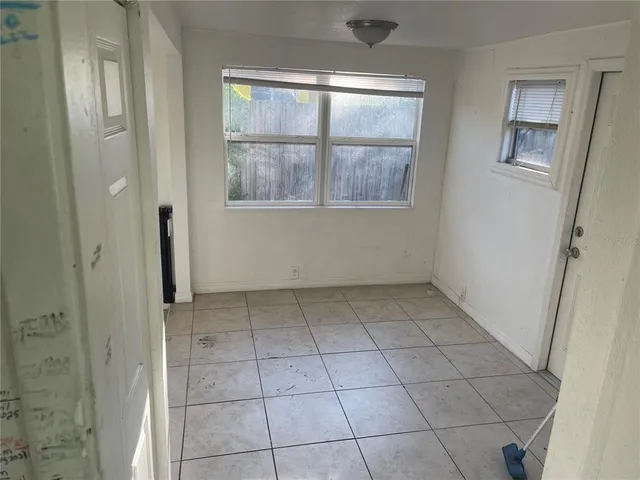 $340,000 | 3608 West Wallace Avenue, Tampa, FL 33611