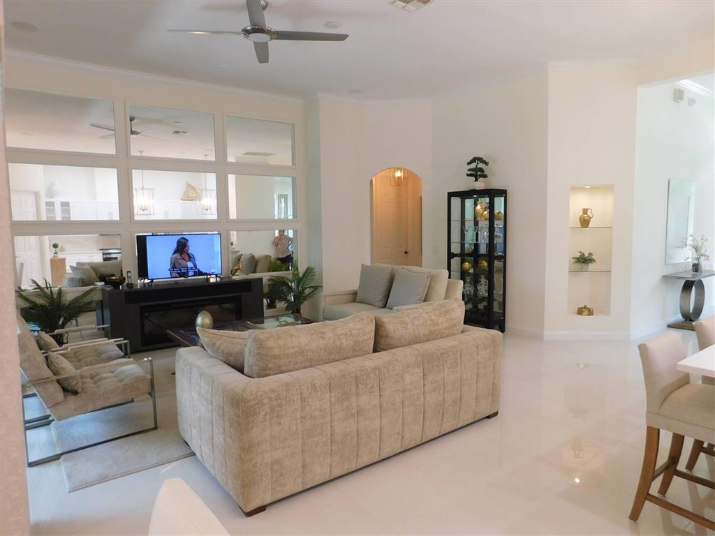 13836 Bluebird Pond Road Windermere, FL 34786 - Photo 15 of 31