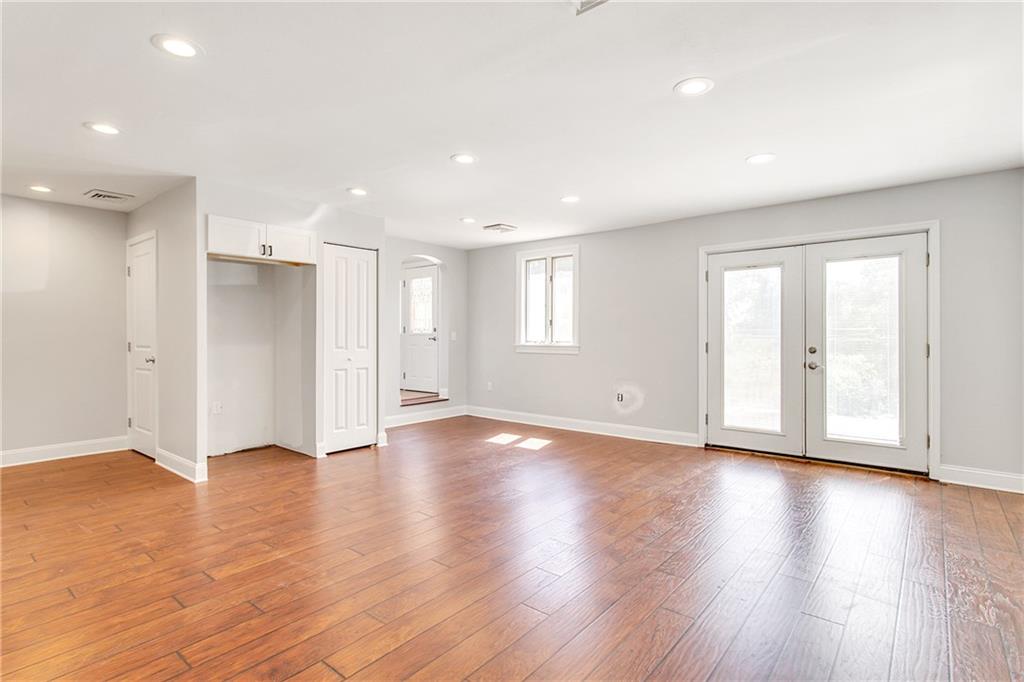 17 Tidball Road McKees Rocks, PA 15136 - Photo 16 of 25 Gallery Image 16