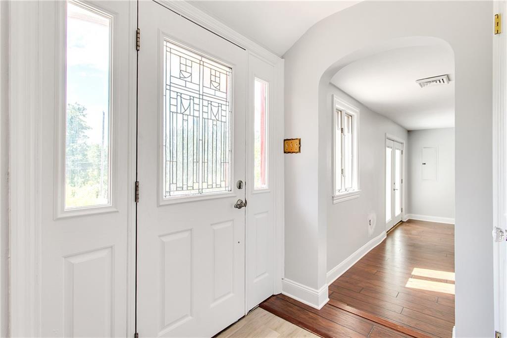 17 Tidball Road McKees Rocks, PA 15136 - Photo 5 of 25 Gallery Image 5