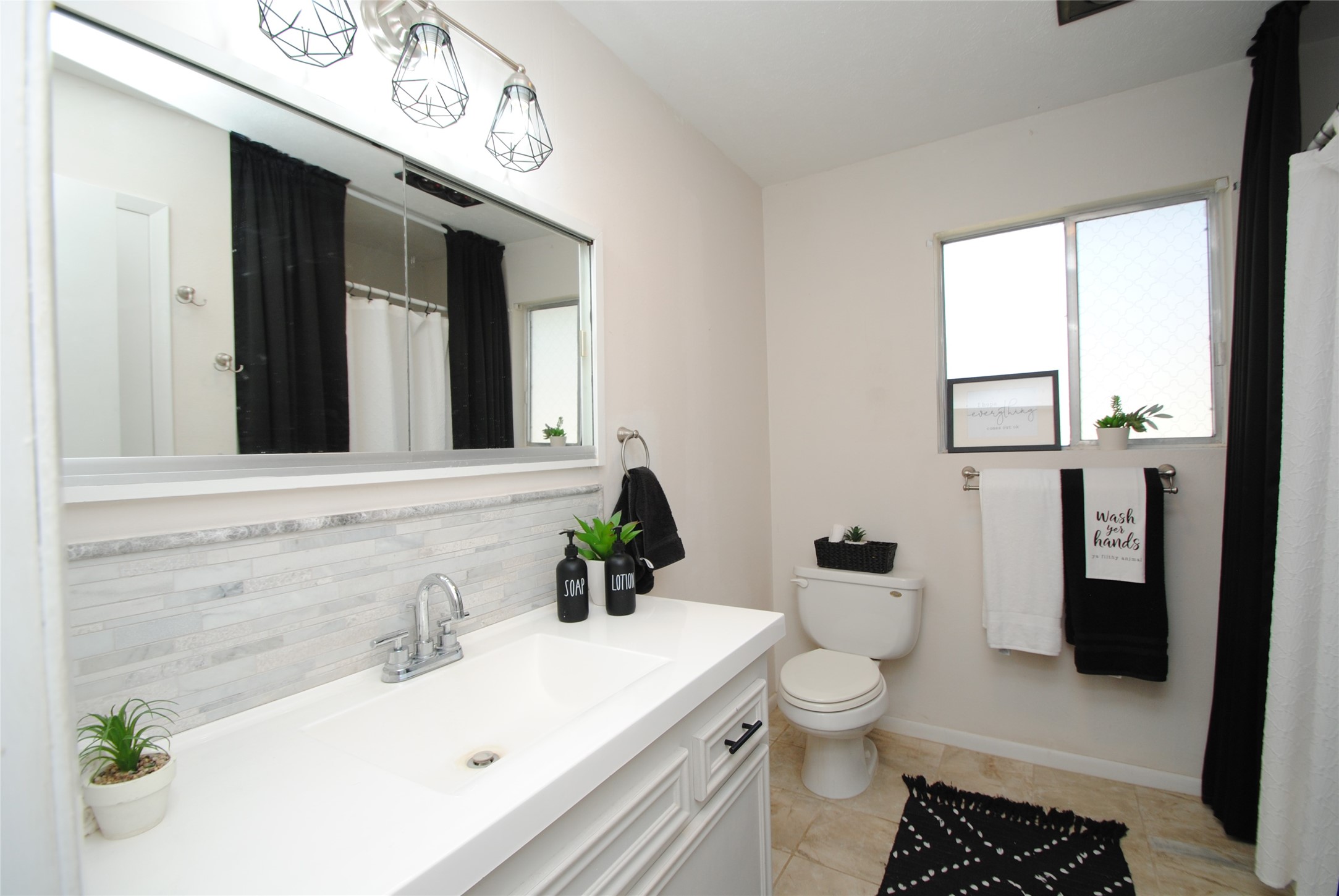 59 Paradise Loop Point Blank, TX 77364 - Photo 18 of 39