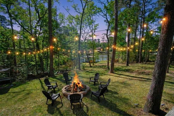 $499,900 | 59 Paradise Loop, Point Blank, TX 77364