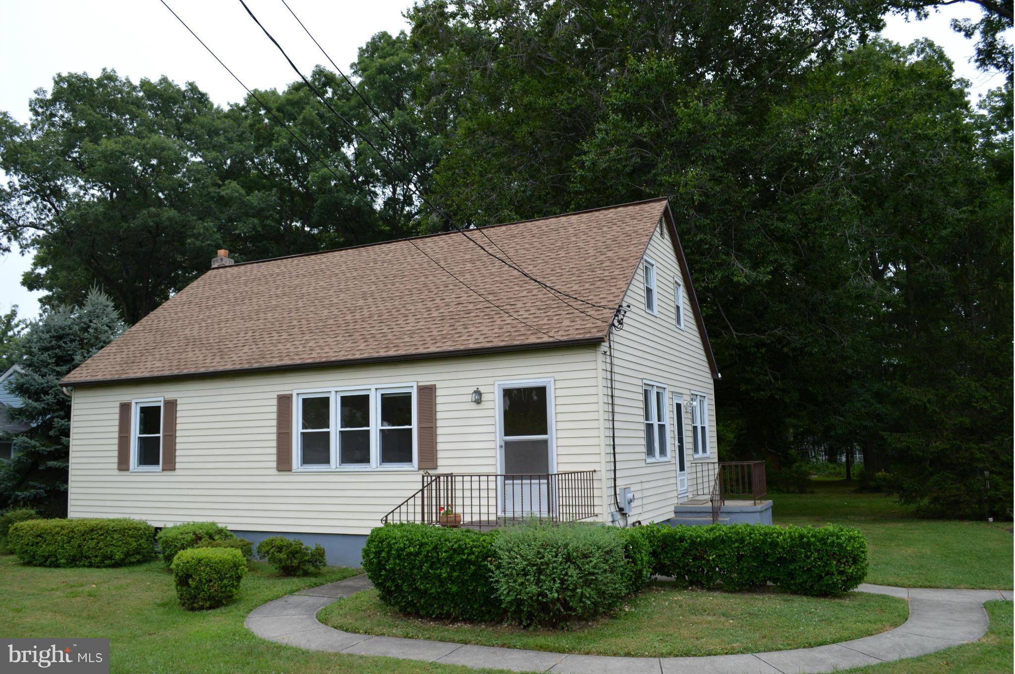 1613 Turkey Point Road Baltimore, MD 21221 - Photo 1 of 29 Exterior (Front)