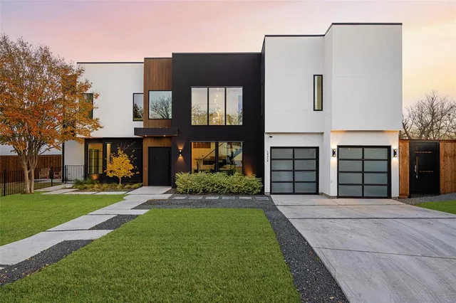 $1,100,000 | 10316 Bel Aire Drive, Dallas, TX 75218