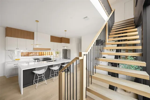 $1,100,000 | 10316 Bel Aire Drive, Dallas, TX 75218