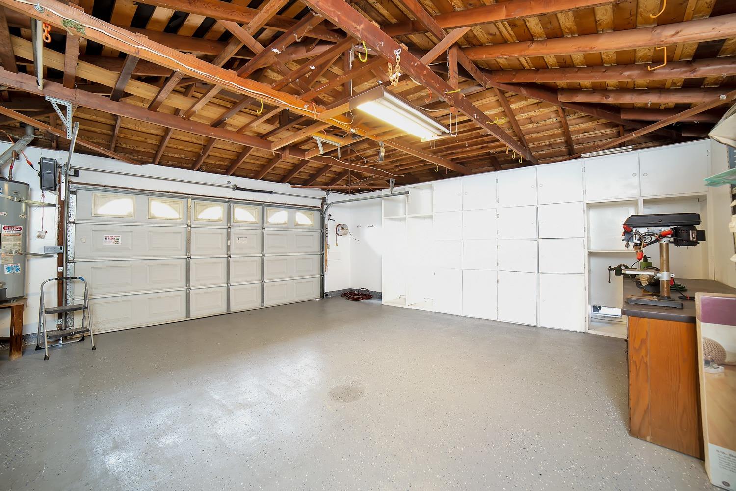 2205 Howard Road Madera, CA 93637 - Photo 34 of 41