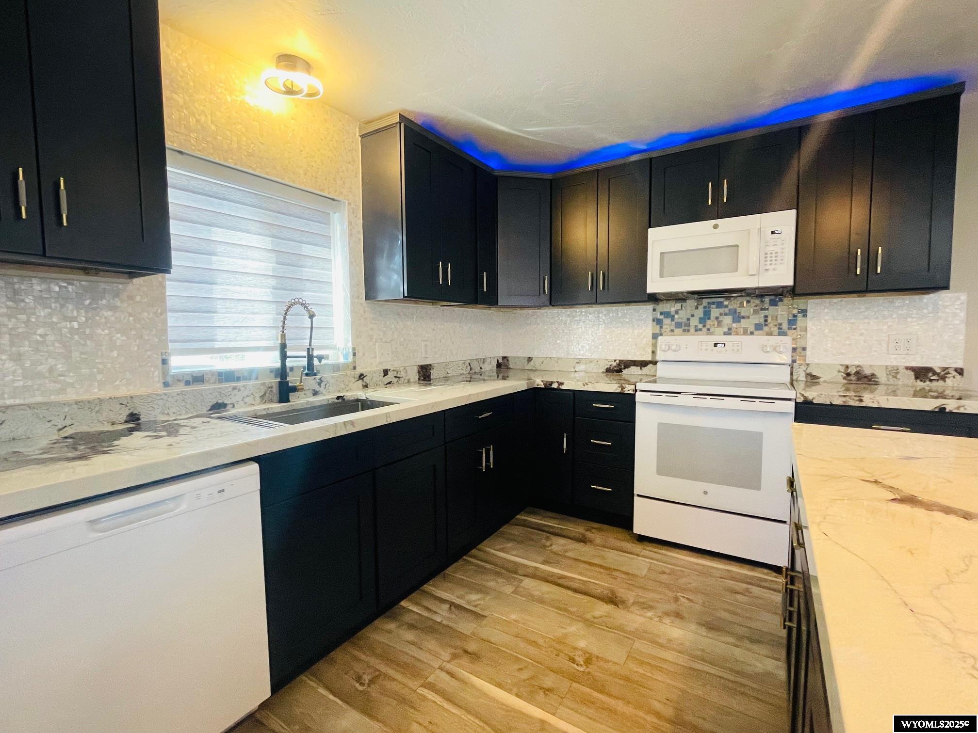 602 Sapphire Street Kemmerer, WY 83101 - Photo 11 of 37