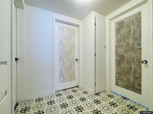 $295,000 | 602 Sapphire Street, Kemmerer, WY 83101