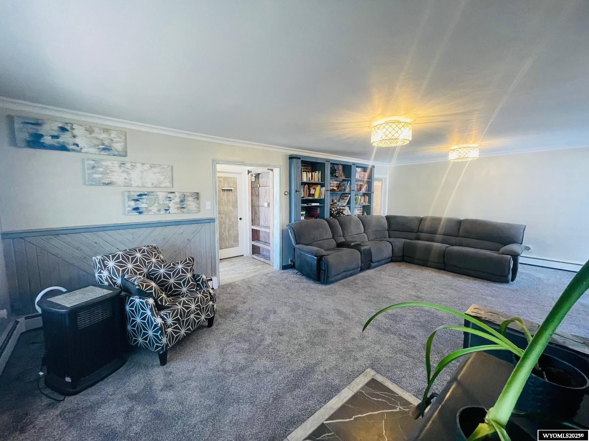 602 Sapphire Street Kemmerer, WY 83101 - Photo 2 of 37