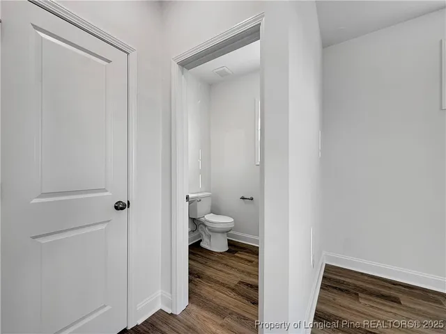 a bathroom with a toilet