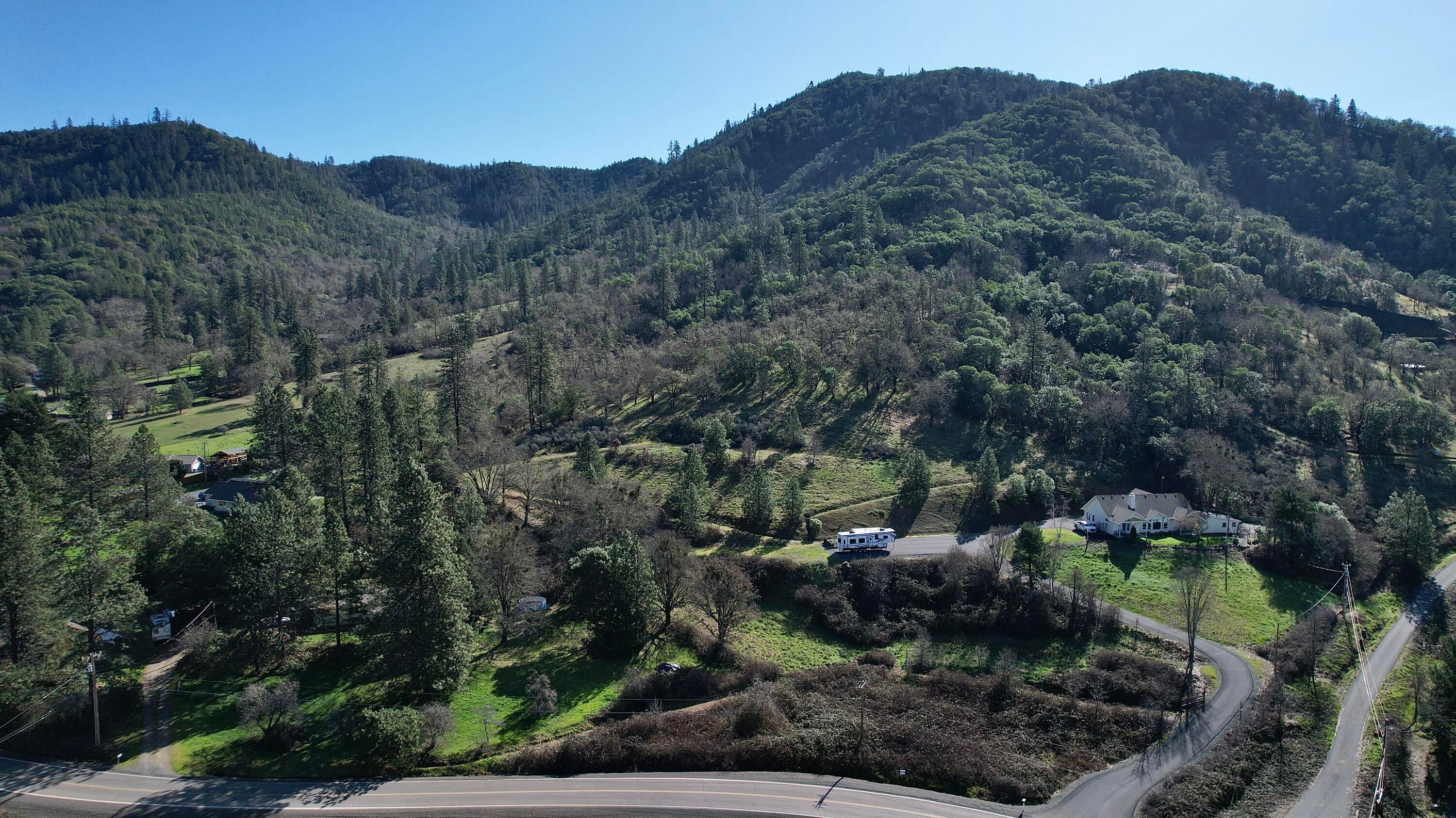 Wards Creek Road Rogue River, OR 97537 - Photo 2 of 17 Wards Creek Road