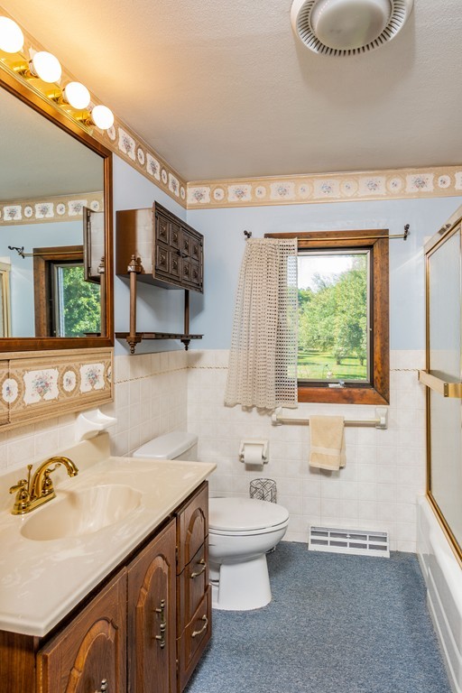 2 Sharon Street Three Rivers, MA 01080 - Photo 17 of 23