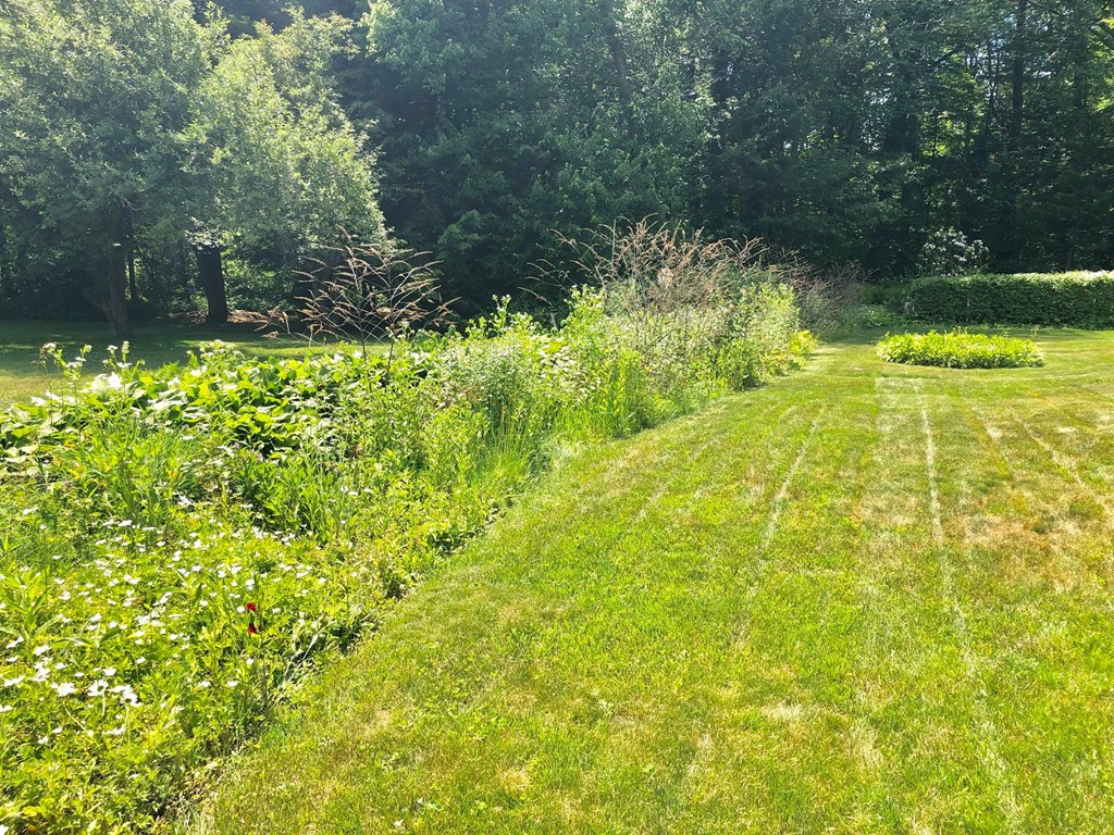 2 Sharon Street Three Rivers, MA 01080 - Photo 23 of 23