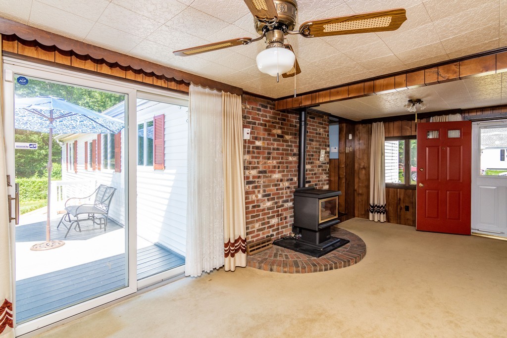 2 Sharon Street Three Rivers, MA 01080 - Photo 7 of 23