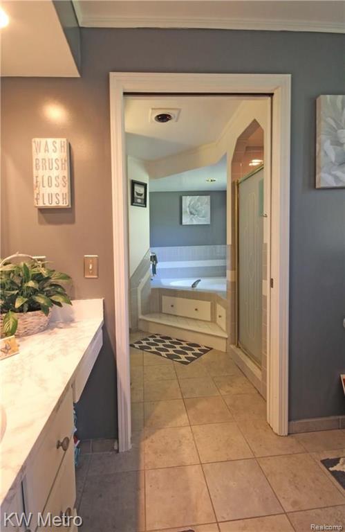 3790 John R Road Rochester Hills, MI 48307 - Photo 7 of 12