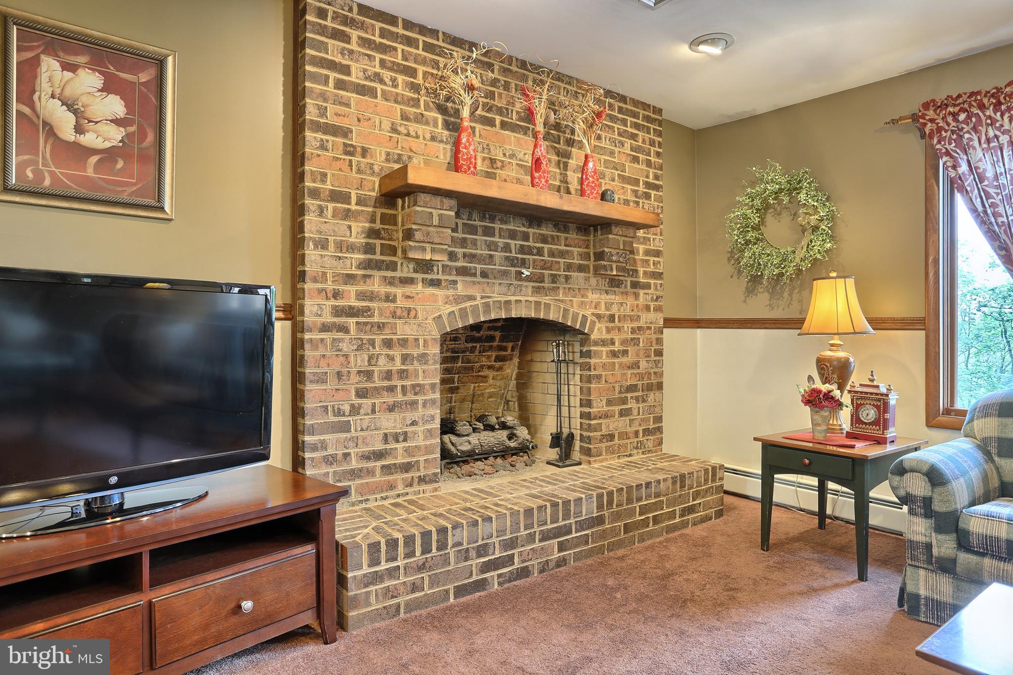 292 Lawn Road Palmyra, PA 17078 - Photo 13 of 53 Gallery Image 13