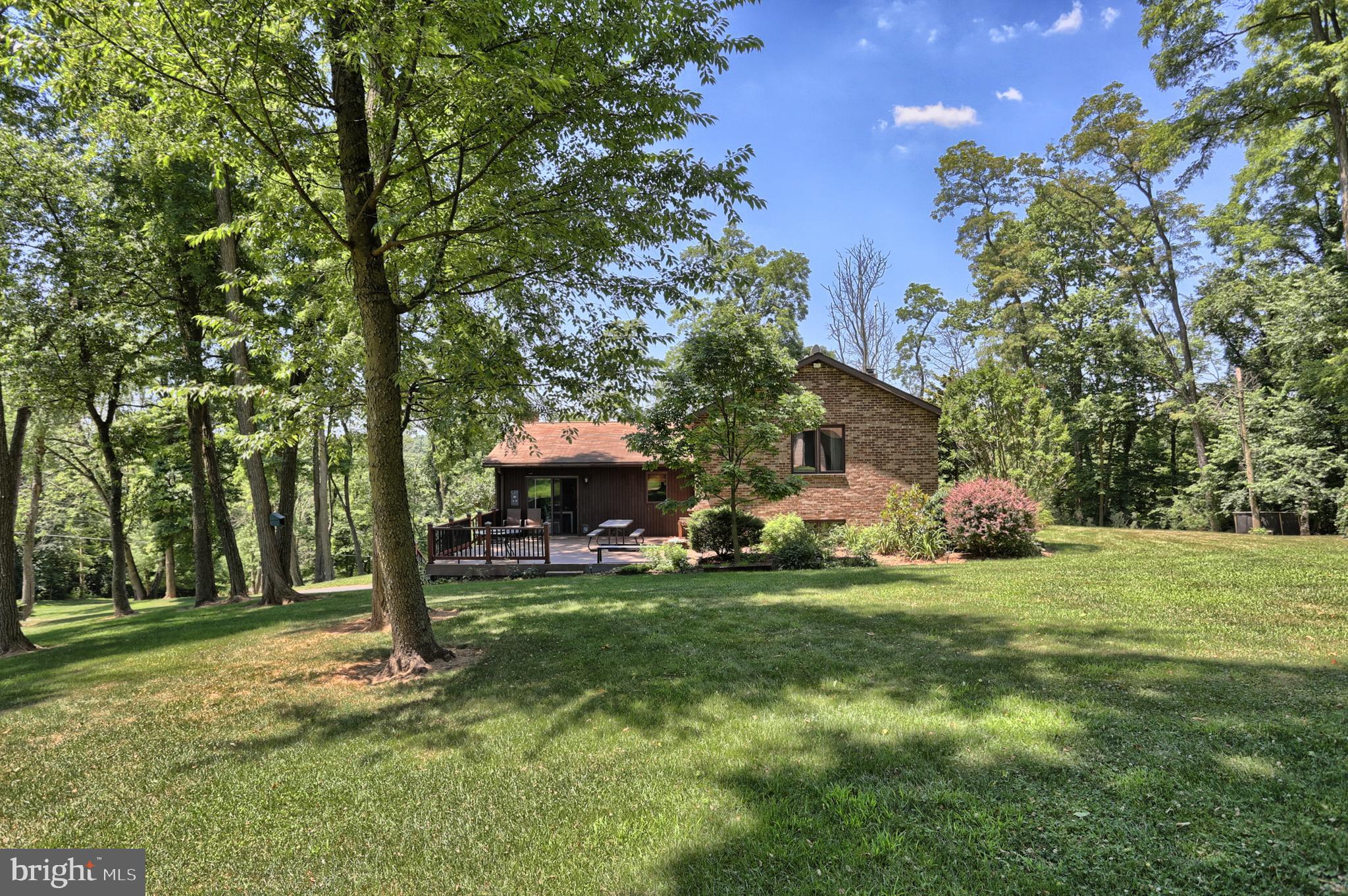 292 Lawn Road Palmyra, PA 17078 - Photo 4 of 53 Gallery Image 4