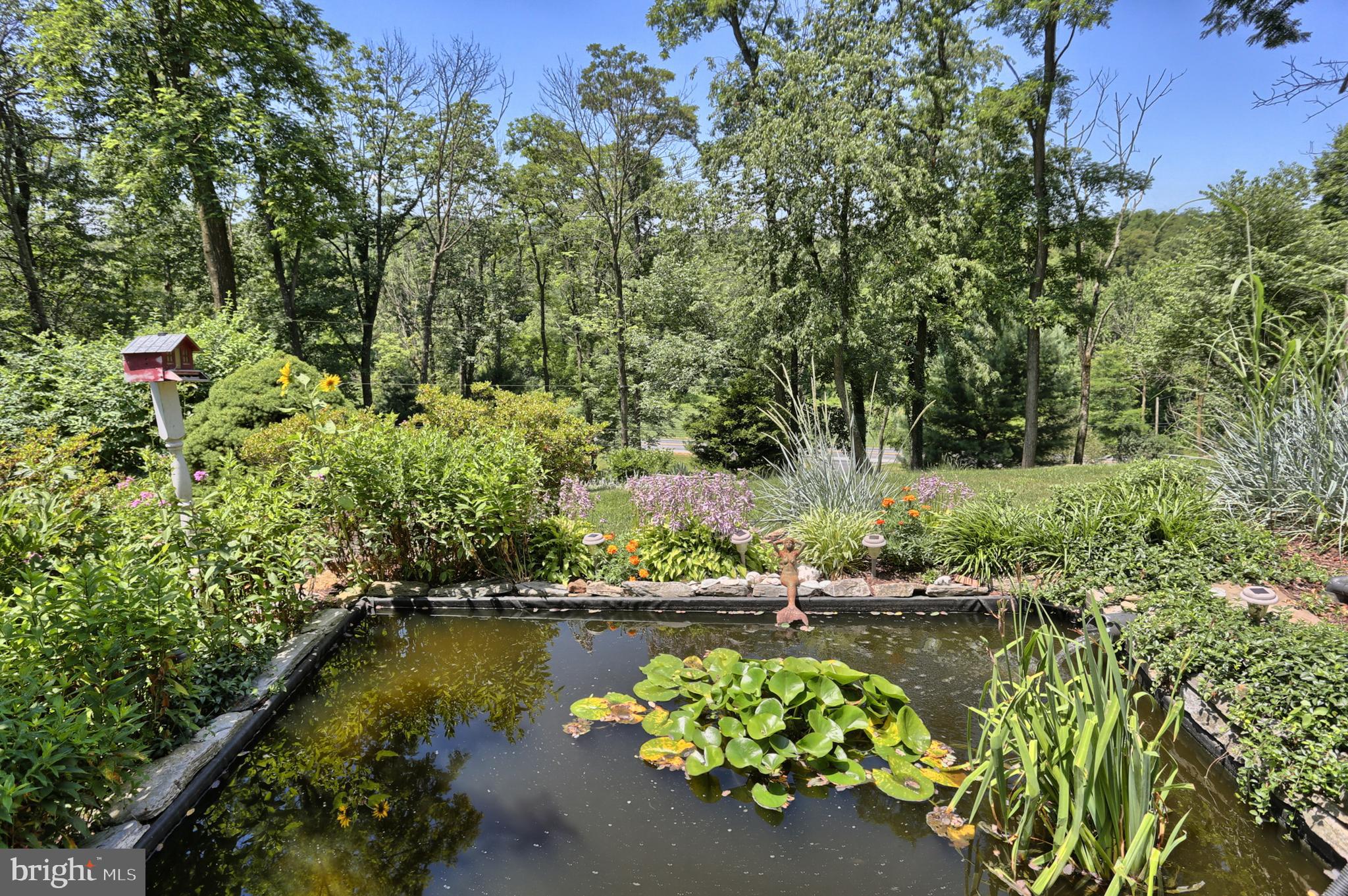 292 Lawn Road Palmyra, PA 17078 - Photo 8 of 53 Gallery Image 8
