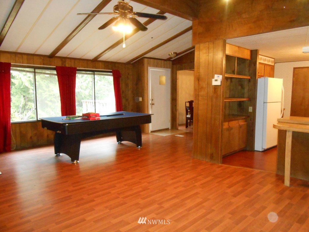 7667 Southeast Willock Road Olalla, WA 98359 - Photo 11 of 24 Gallery Image 11