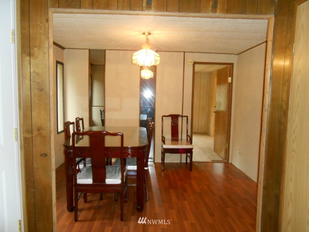 7667 Southeast Willock Road Olalla, WA 98359 - Photo 12 of 24 Gallery Image 12