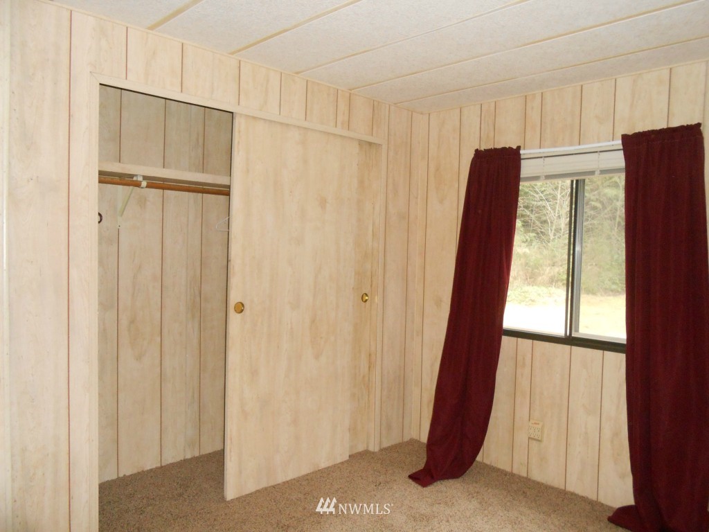 7667 Southeast Willock Road Olalla, WA 98359 - Photo 21 of 24 Gallery Image 21