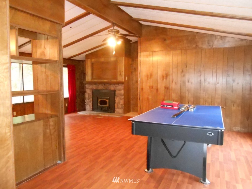 7667 Southeast Willock Road Olalla, WA 98359 - Photo 9 of 24 Gallery Image 9