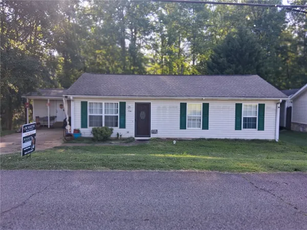 $210,000 | 756B Maple Drive, Greer, SC 29651