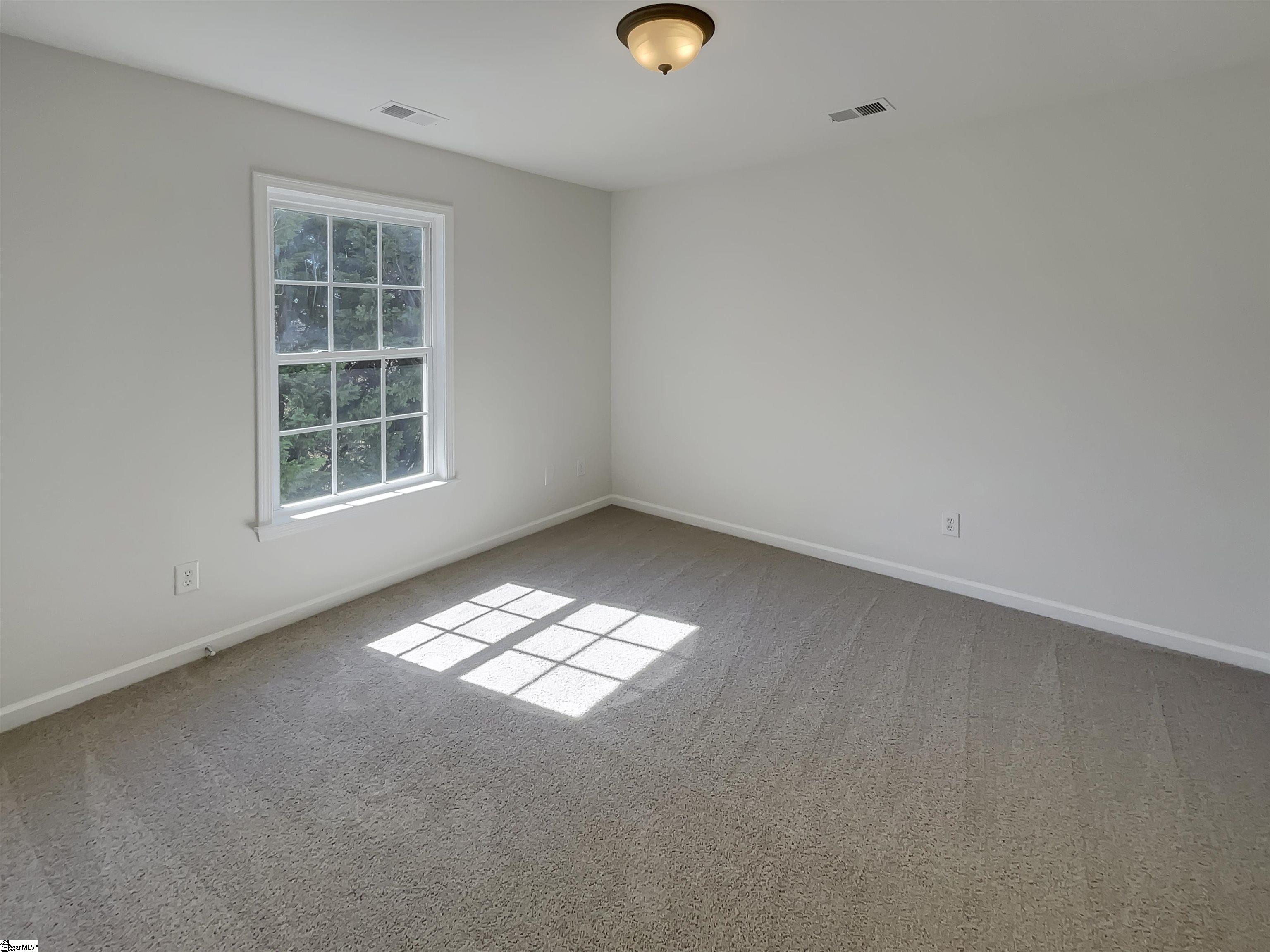 22 Rustcraft Drive Greer, SC 29651 - Photo 5 of 25 Gallery Image 5