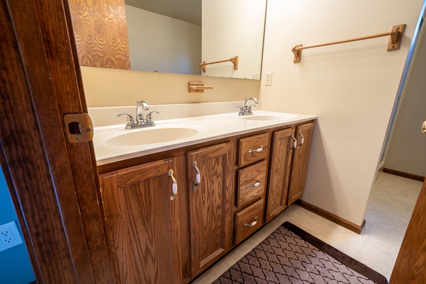 1209 Woodridge Drive Decatur, IN 46733 - Photo 18 of 34 Gallery Image 18